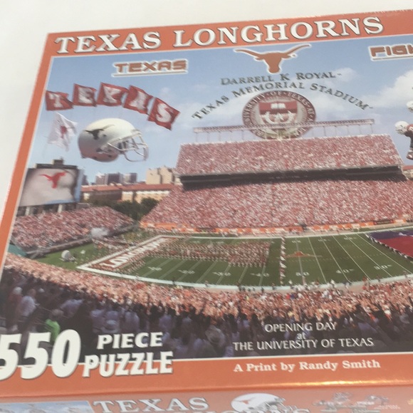 The Texas Longhorns Stadium 550 Piece Puzzle NEW A FUN must for the longhorn fan - Picture 3 of 5